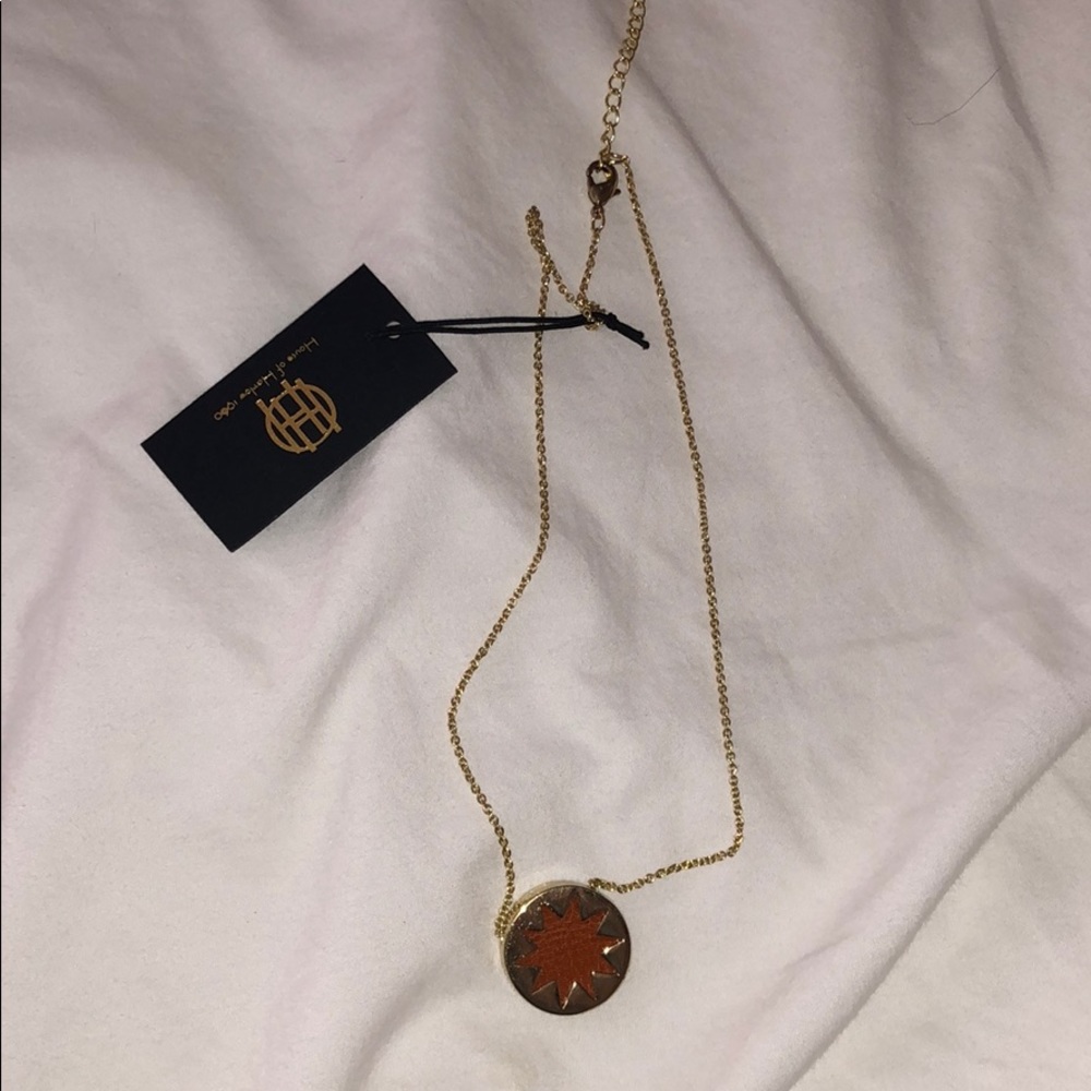 House of Harlow 1960 short necklace